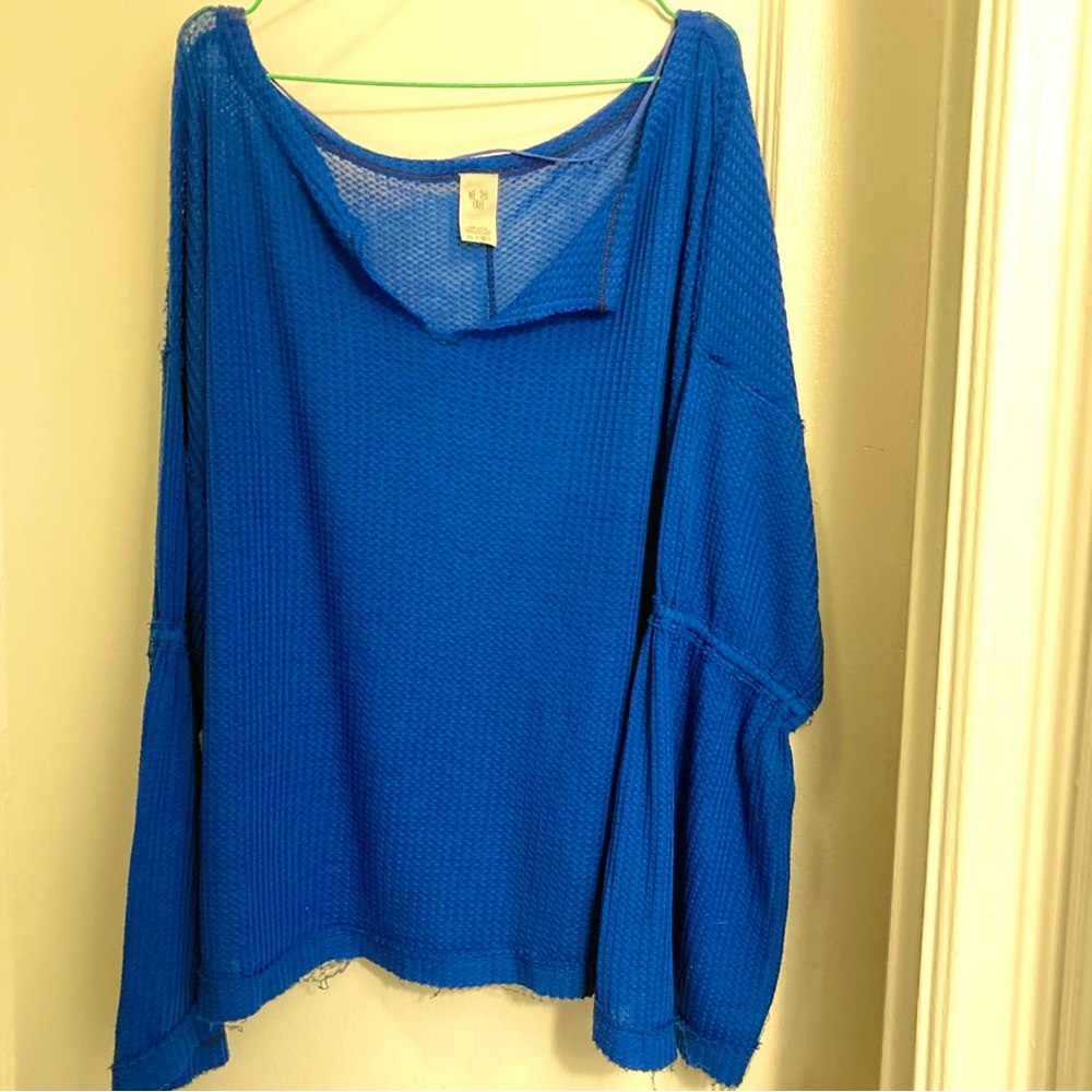 Free People waffle weave, bell sleeve, vibrant blue top - M - Picture 6 of 13